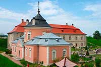 Золочевский замок экскурсия по замкам Львова